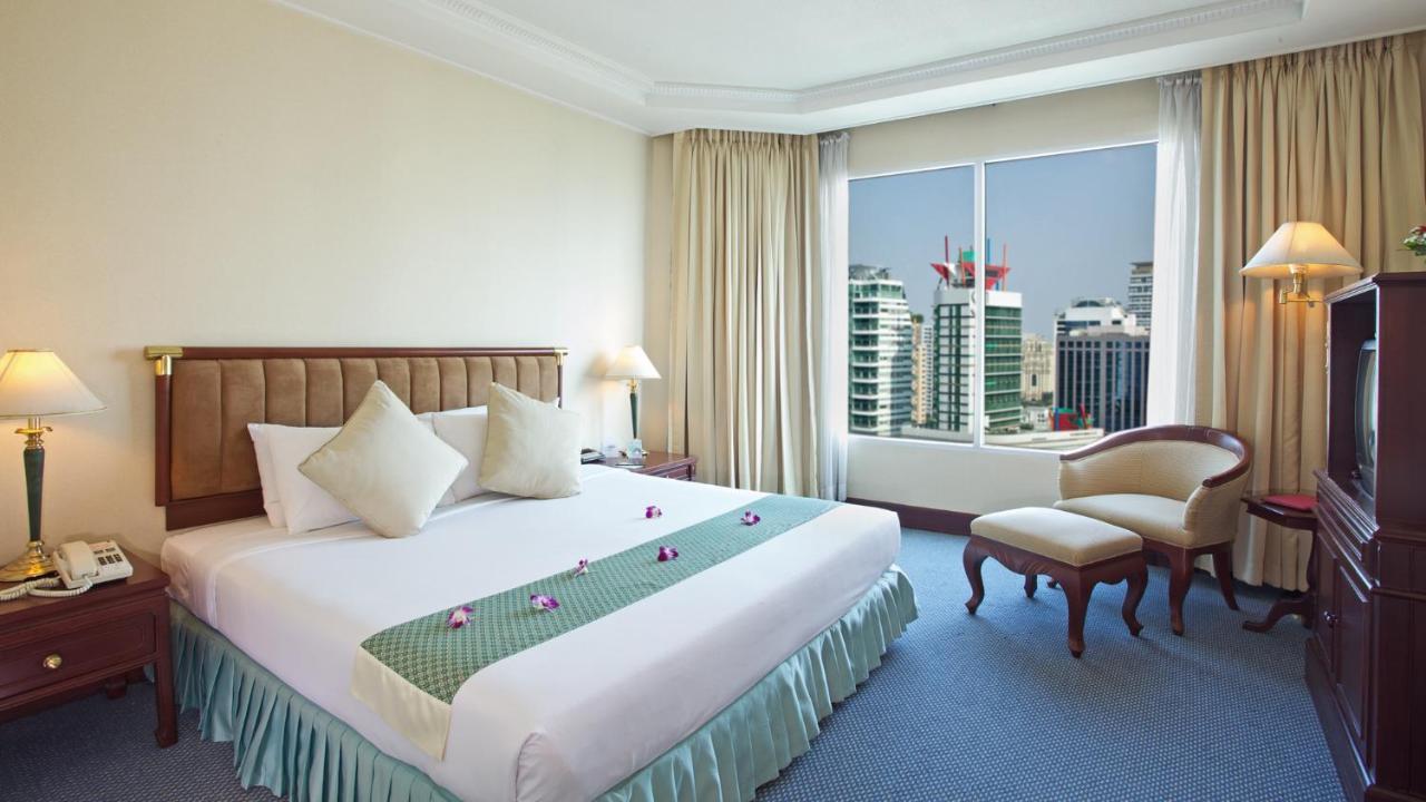 Windsor Suites Bangkok, Managed By Accor Стая снимка